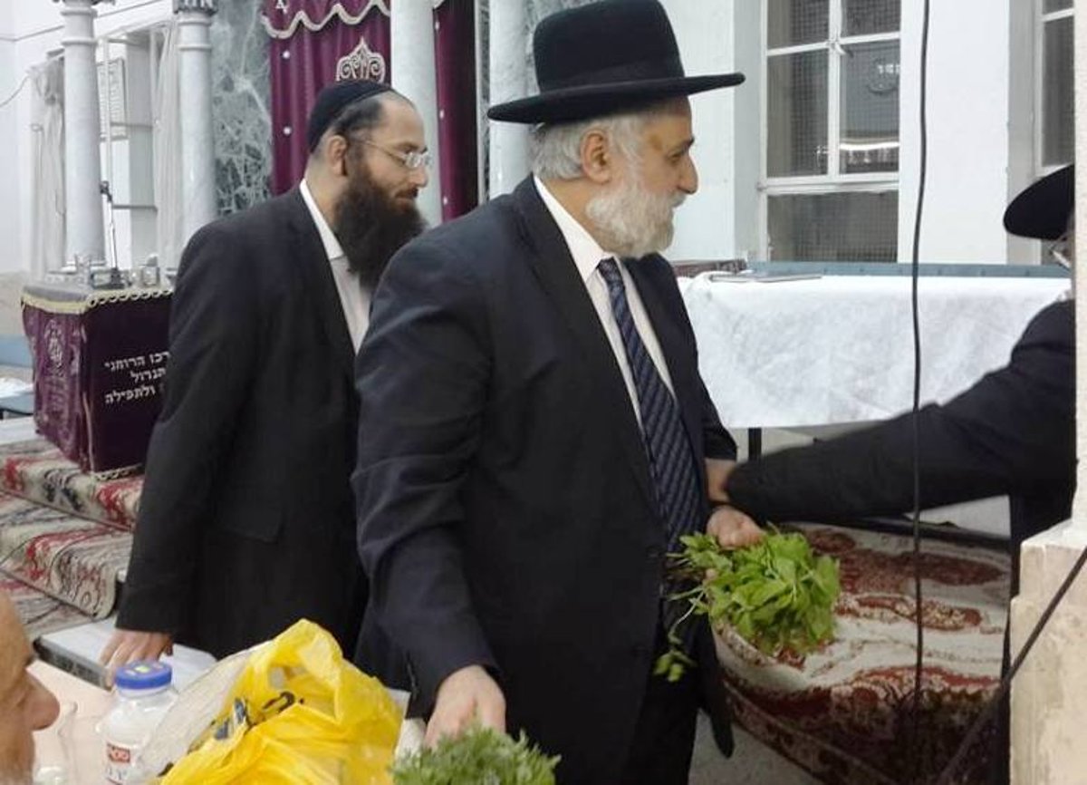 תשלימו למאה ברכות. ניסים זאב והבשמים