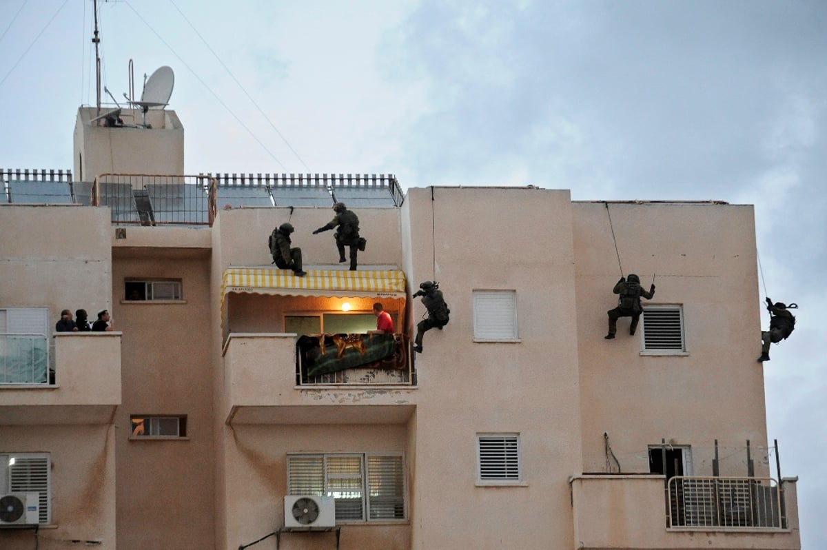 תיעוד: ההשתלטות של הימ"מ על המתבצר באשקלון