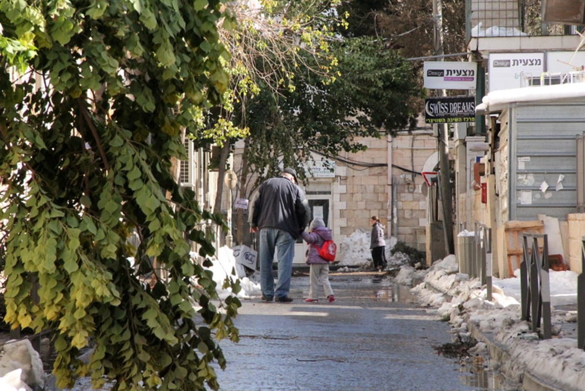 יצאנו לבדוק: עיריית ירושלים מפלה חרדים בפינוי השלג?