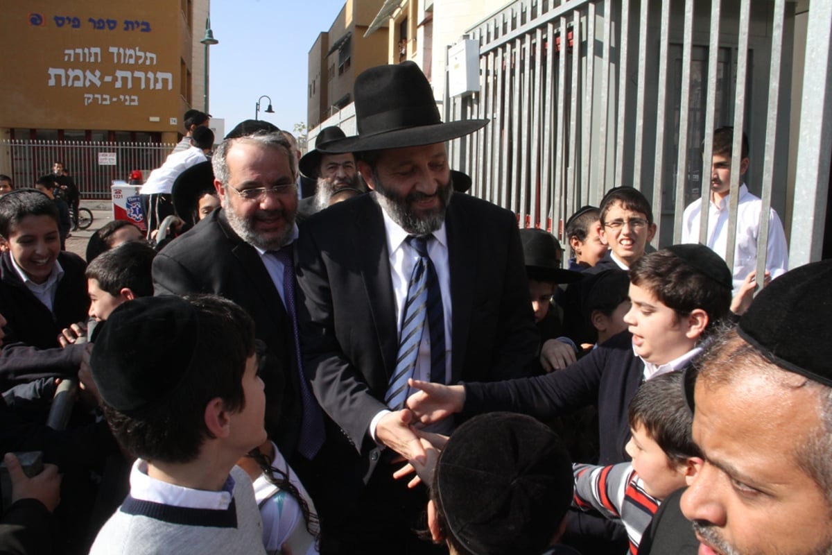 דרעי: נגמר חופש הפעולה הטכני ברשת החינוך של ש"ס