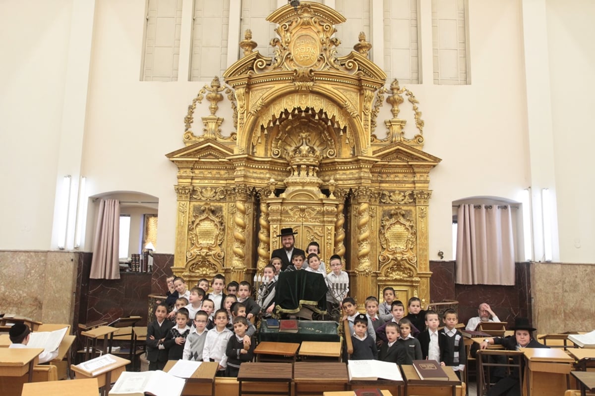 מבית שמש לבתי גדולי ישראל  בבני-ברק • תיעוד