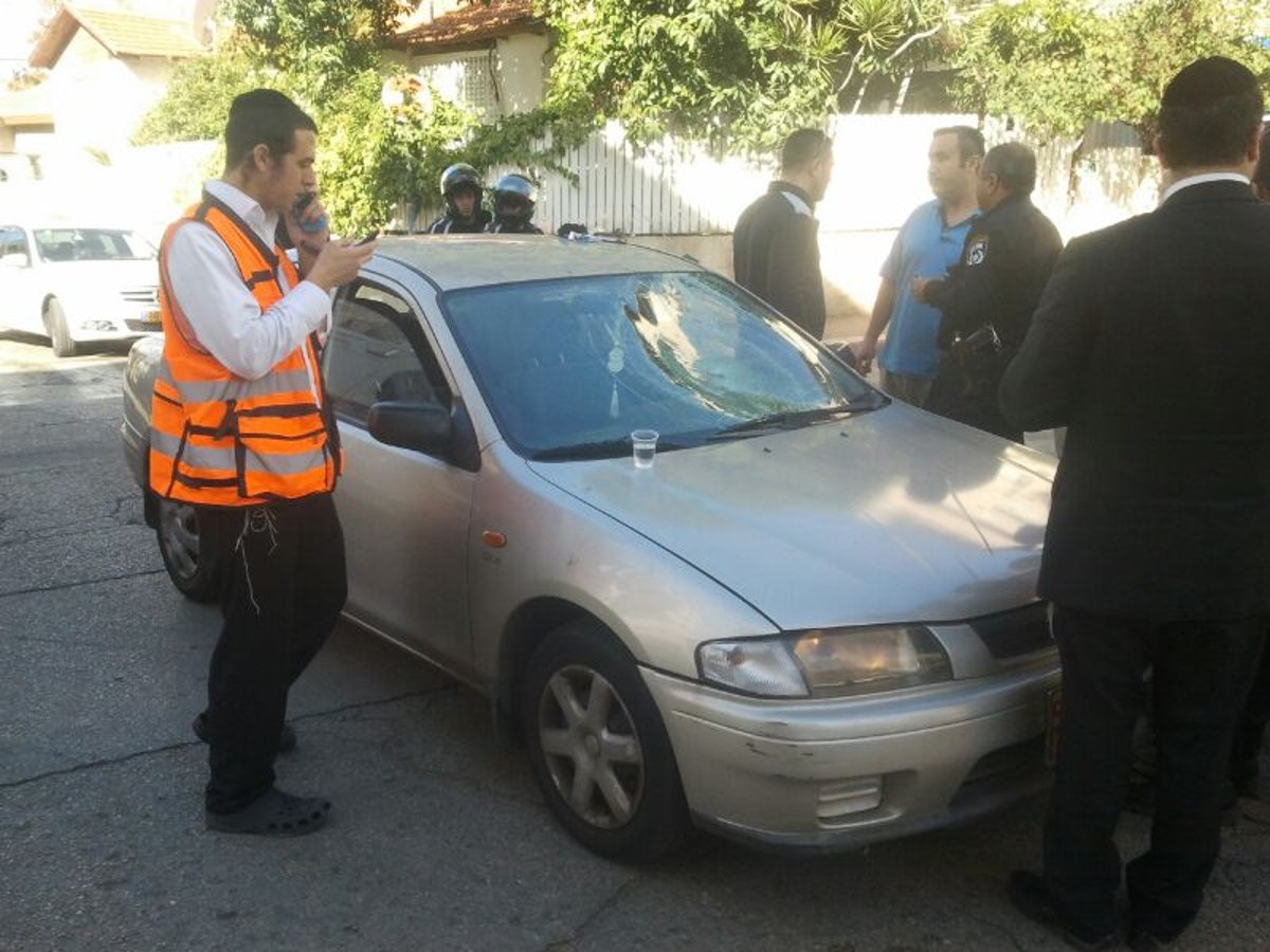 בני ברק: תלמיד ישיבה נפצע כשרכב על אופניו