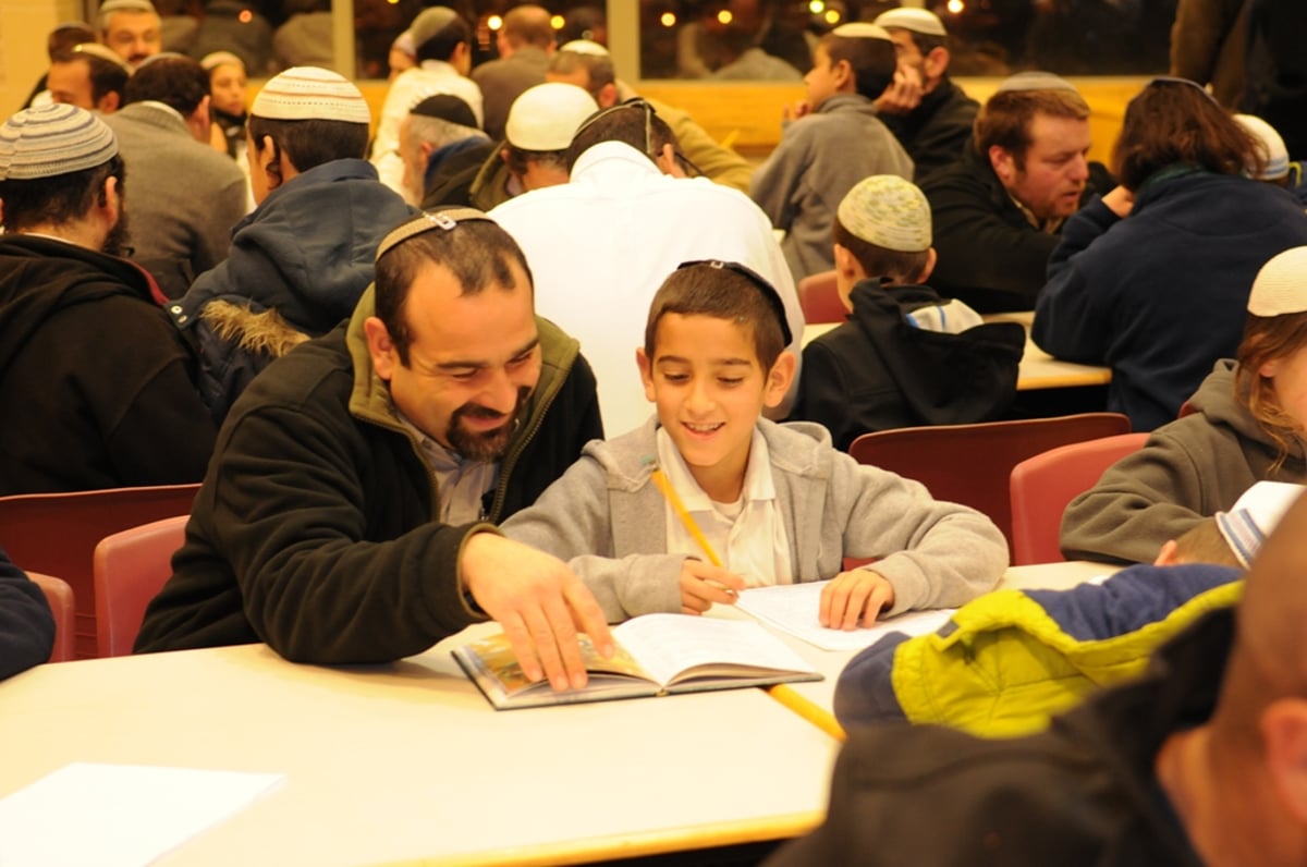 ילדי הממ"ד למדו לעילוי נשמת הרב עובדיה יוסף