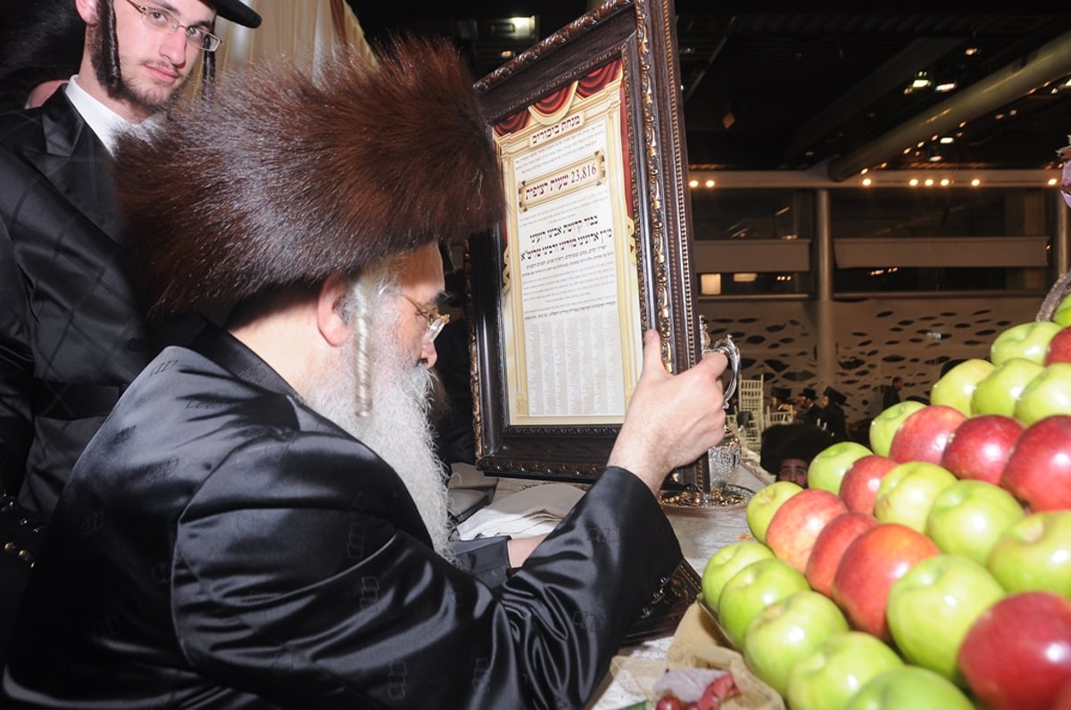 האדמו"ר מדושינסקיא: "אנחנו נישאר ב'העדה החרדית' עד ביאת משיח צדקנו"