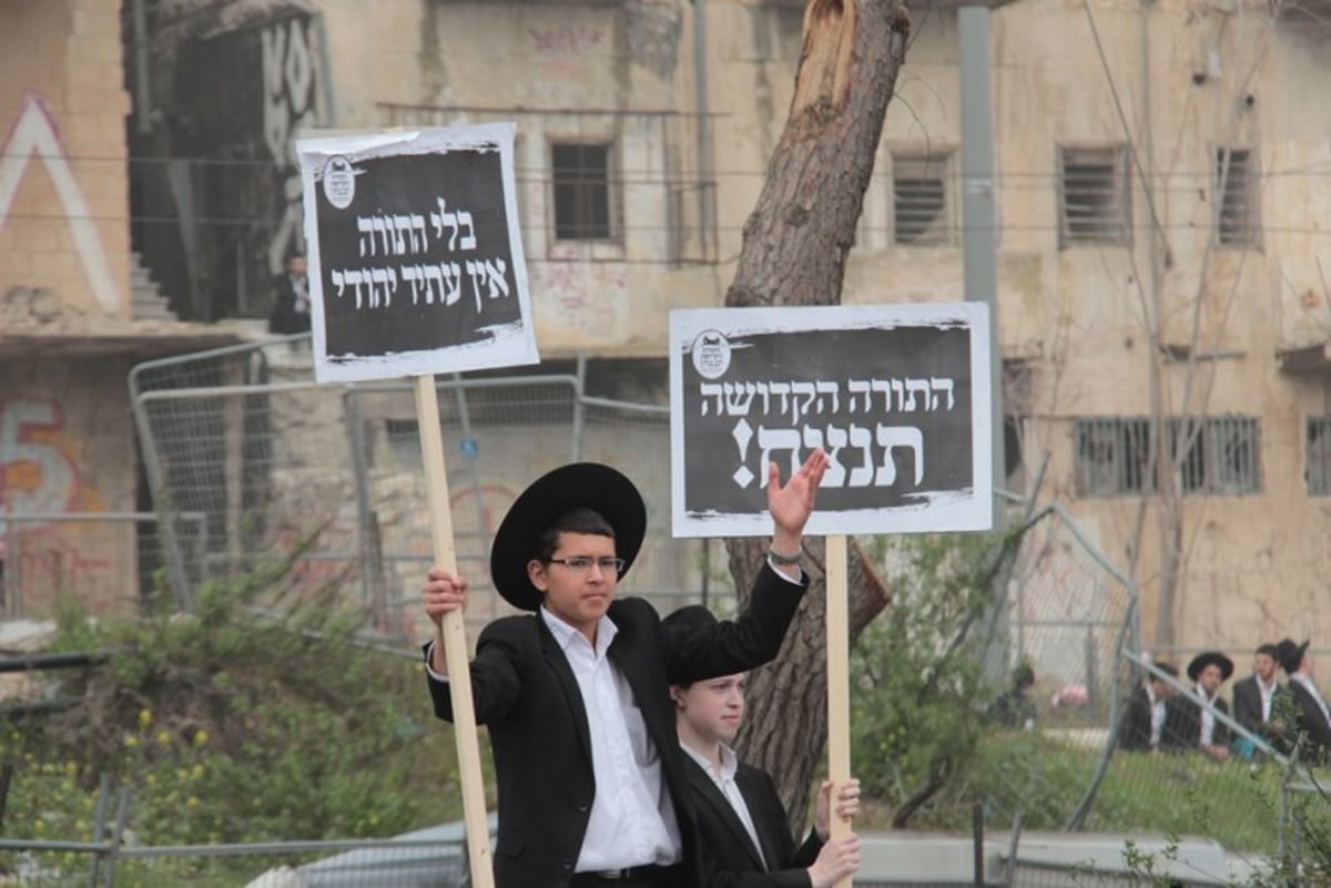 600 אלף איש בירכו יחד: "ברוך... חכם הרזים" • שידור חי