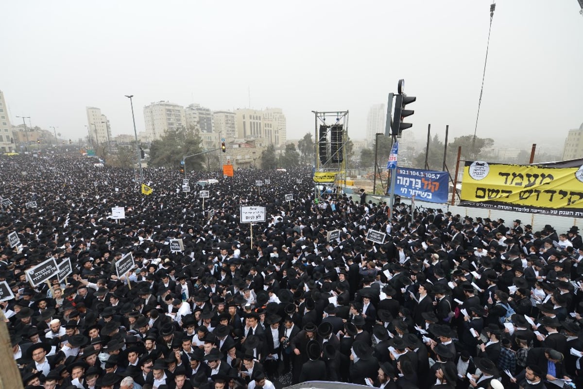 גלריה מרהיבה: מאות האלפים בעדשת אלי סגל