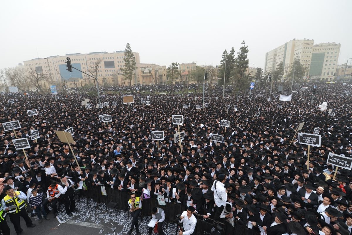 גלריה מרהיבה: מאות האלפים בעדשת אלי סגל