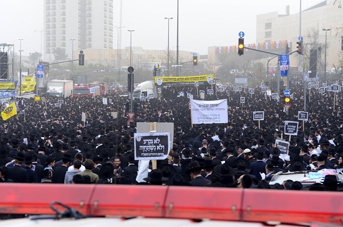 שישים ריבוא התאחדו נגד רדיפת לומדי התורה • גלריה מסכמת