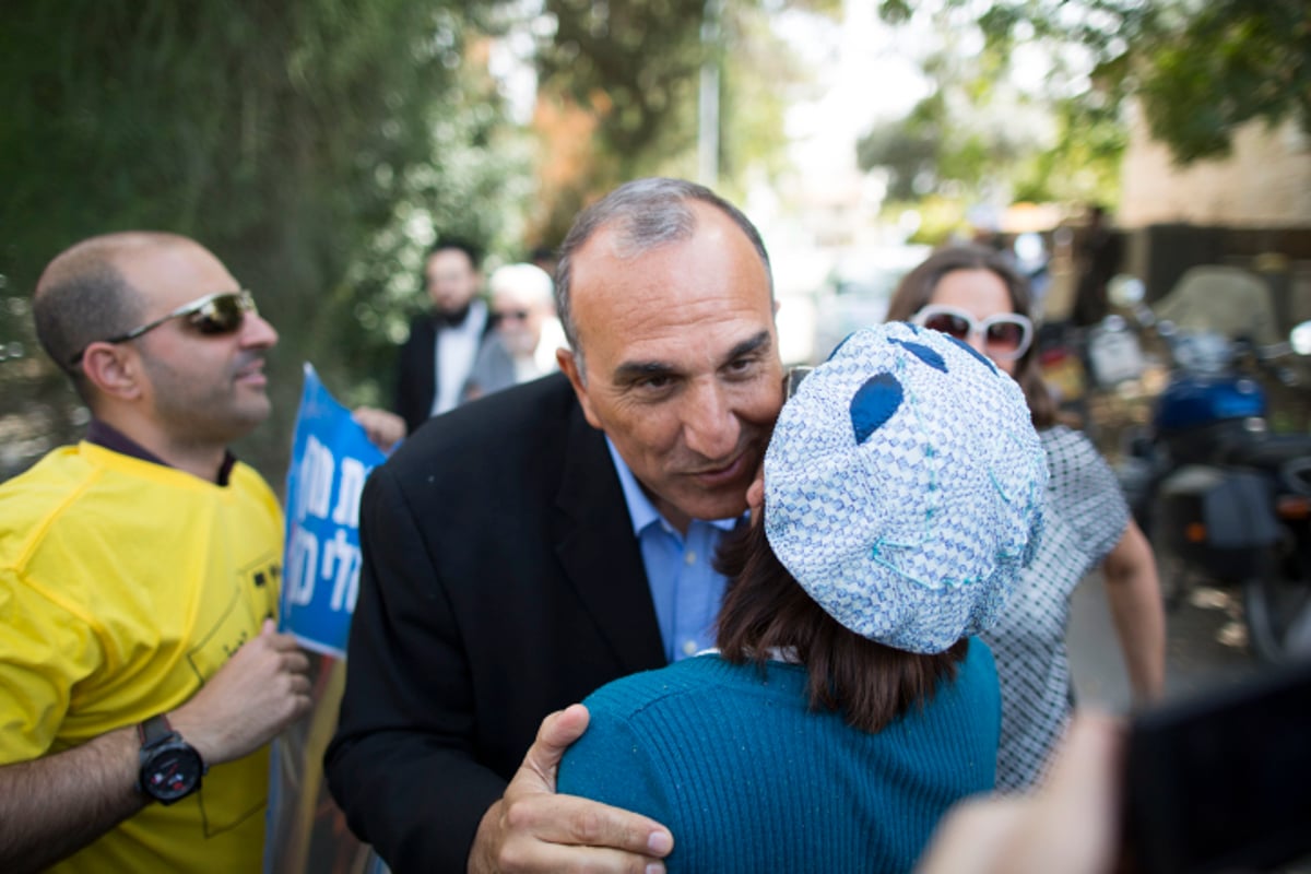 בית שמש:  תמונת מצב בעיר שסועה