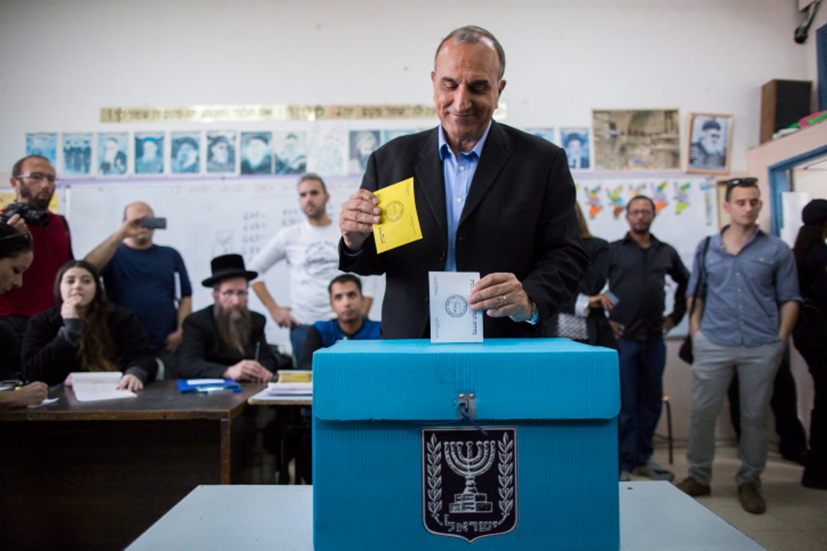 בית שמש:  תמונת מצב בעיר שסועה