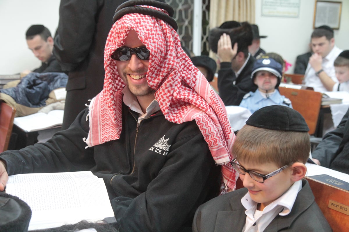 צפו בתיעוד מיוחד: בית שמש חוגגת פורים