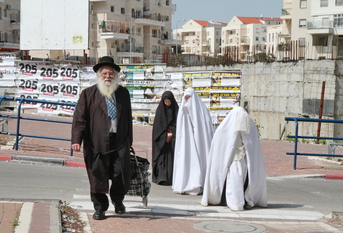 צפו בתיעוד מיוחד: בית שמש חוגגת פורים