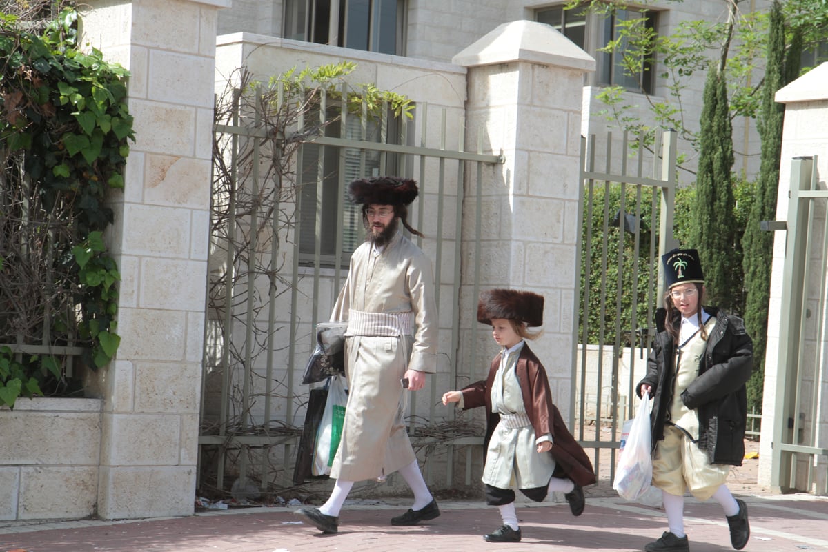צפו בתיעוד מיוחד: בית שמש חוגגת פורים