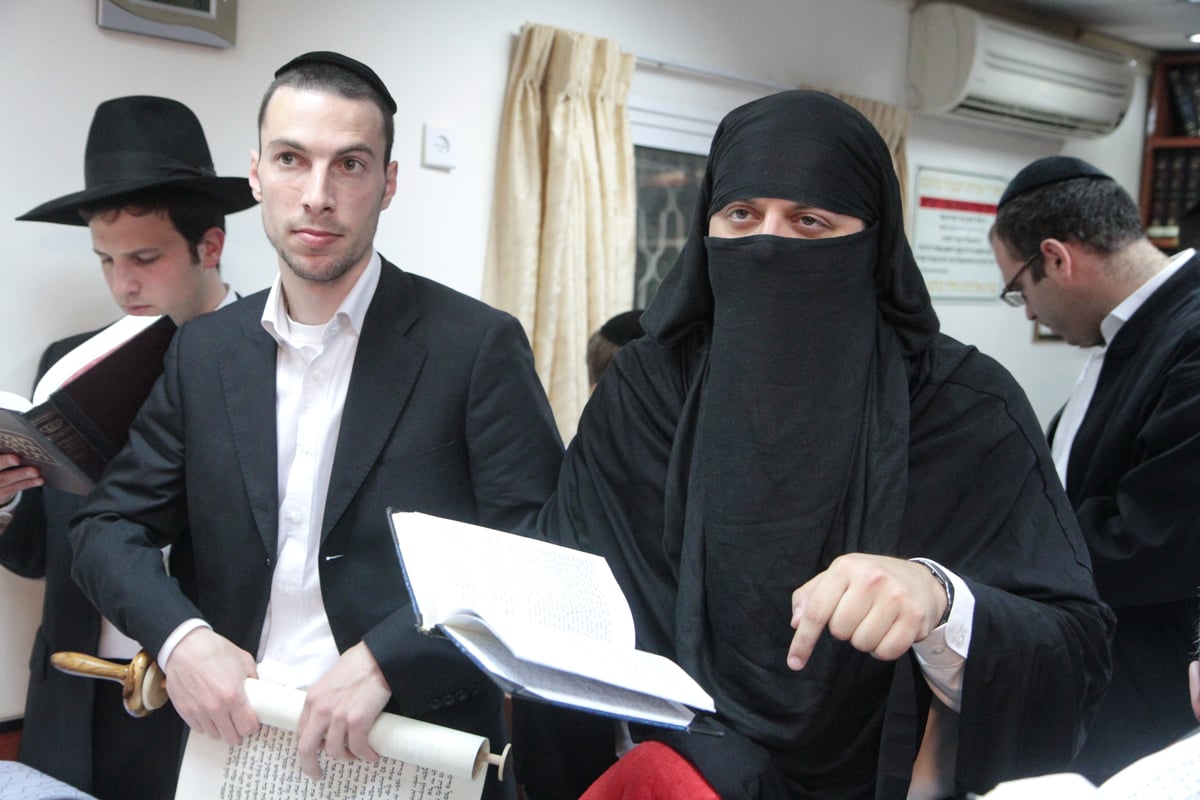 צפו בתיעוד מיוחד: בית שמש חוגגת פורים