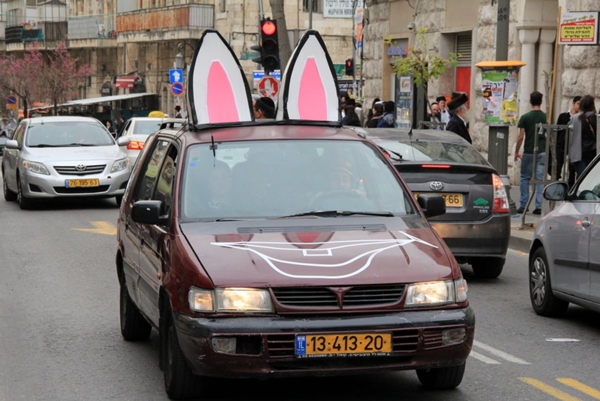 פורים במאה שערים • תיעוד מרתק