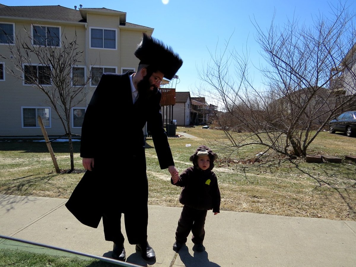 צפו בגלרית ענק: חגיגות פורים במונסי