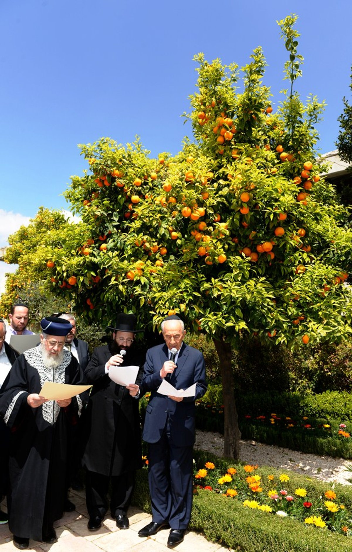 צפו: הנשיא פרס והראשל"צ הרב יצחק יוסף בברכת האילנות