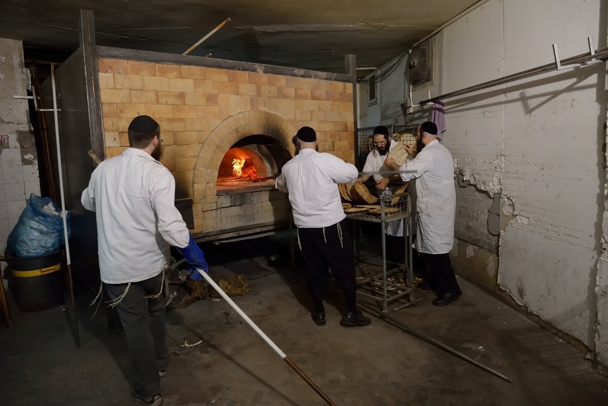 גלריה: אפיית מצות מצווה בקוזניץ