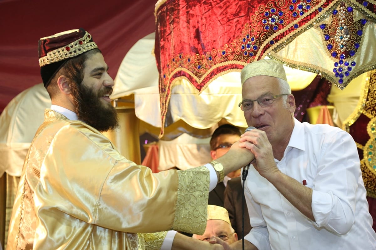 מתיחות באלעד: רב העיר נעדר מהמימונה של פרוש