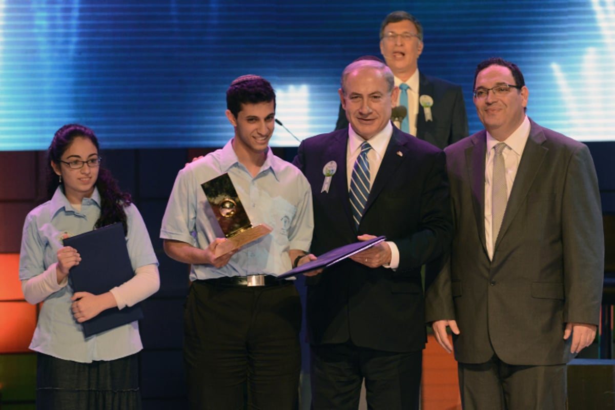 בפעם הראשונה: נציג קנדה ניצח בתחרות חידון התנ"ך