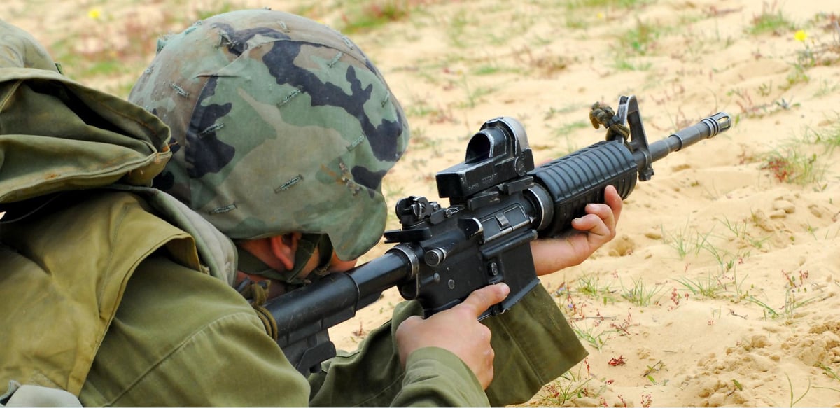 חייל צה"ל עם רובה M16 | אילוסטרציה