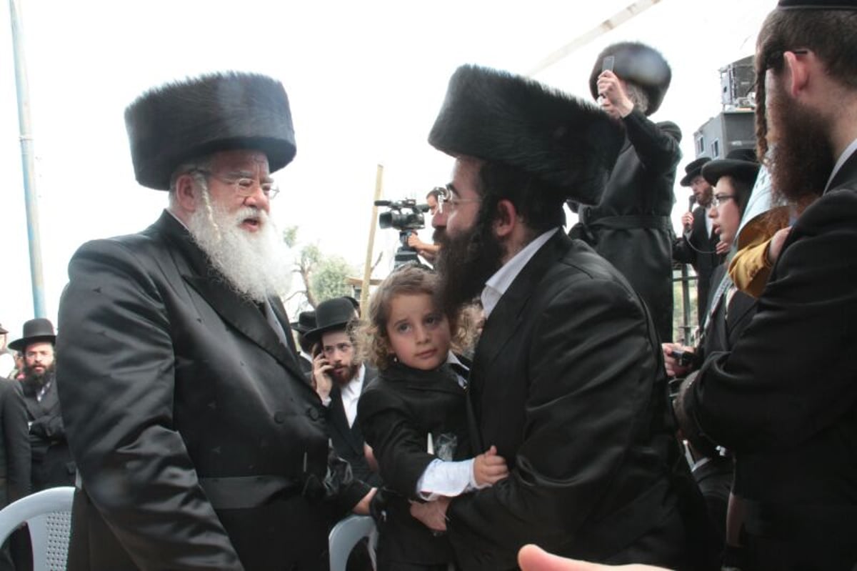 צפו בגלריה: ראש ישיבת "המתמידים" בחגיגות ל"ג בעומר