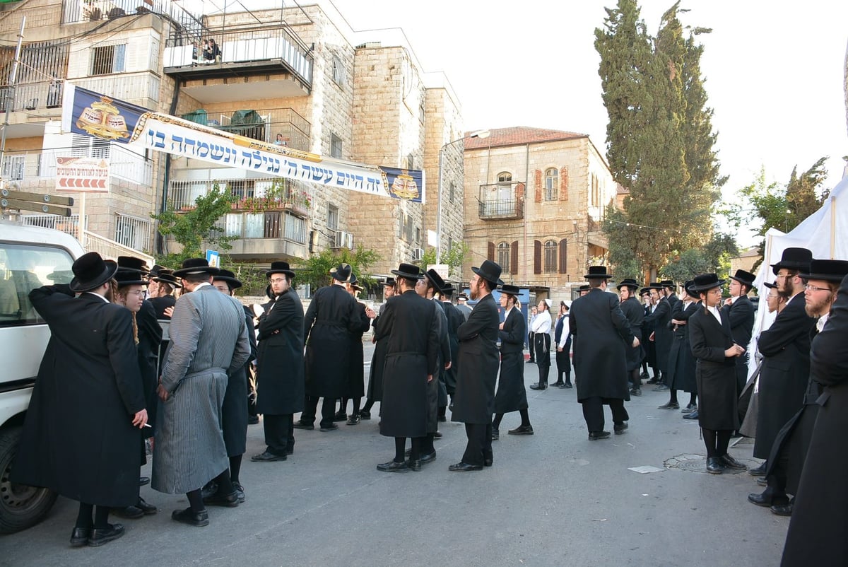 תיעוד ענק: מעמד הרחבת ביהמ"ד של תולדות אברהם יצחק