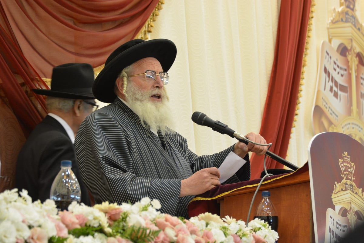 תיעוד ענק: מעמד הרחבת ביהמ"ד של תולדות אברהם יצחק