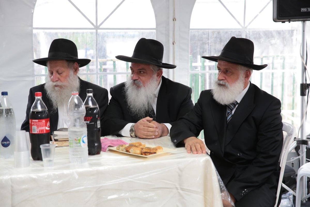 שבעה לחכם משה מיכאלשוילי זצוק"ל • צפו בגלריה