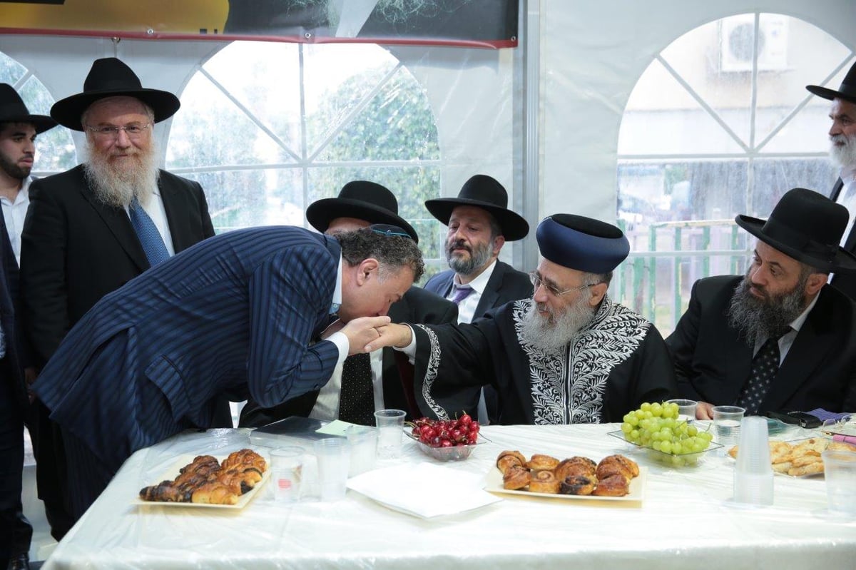 שבעה לחכם משה מיכאלשוילי זצוק"ל • צפו בגלריה