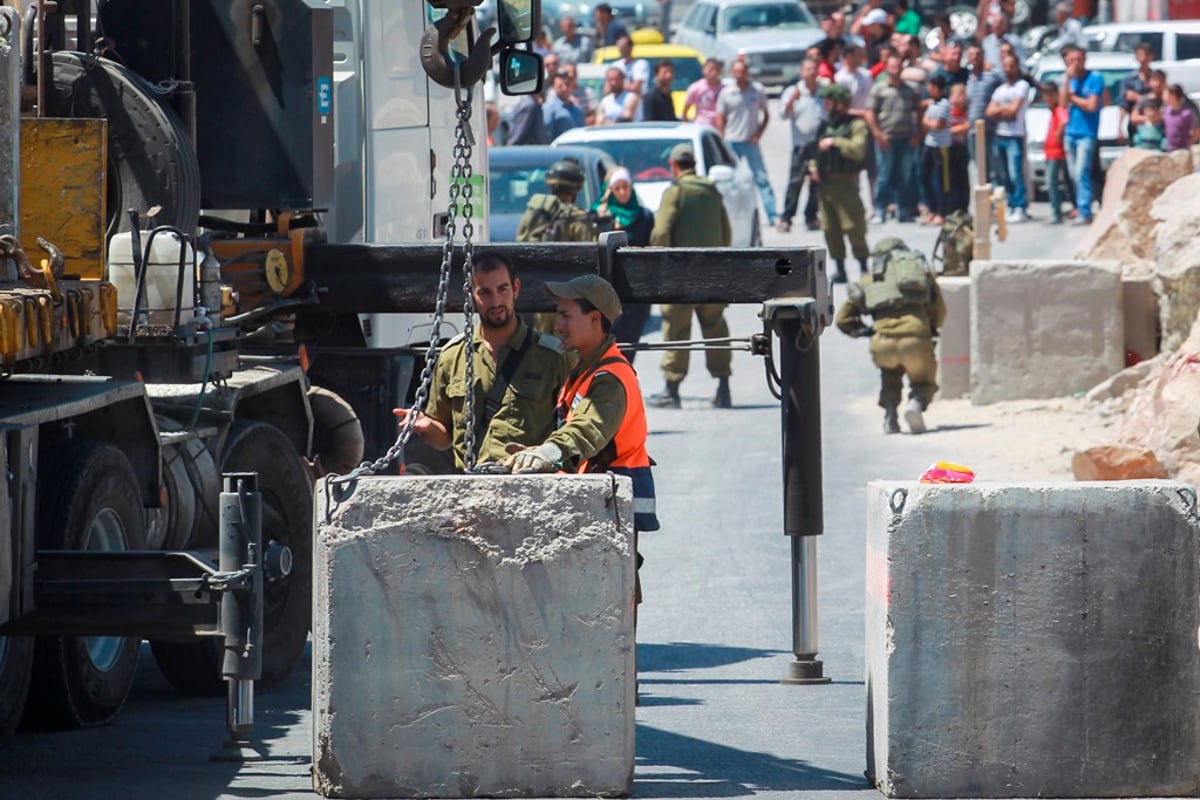 צה"ל כיתר בתים בחברון: "שני פעילי חמאס נעצרו"