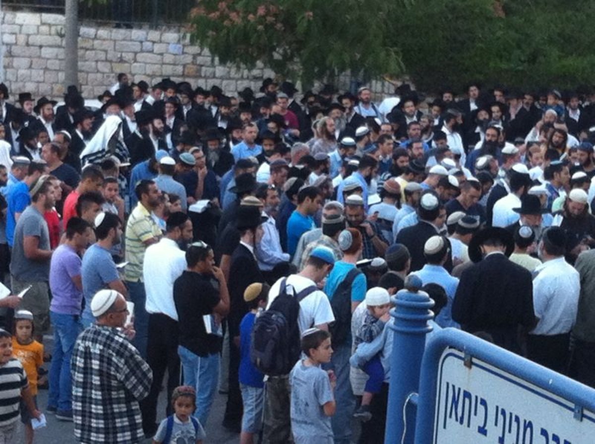 צפו: תפילות ברחבי הארץ למען החטופים