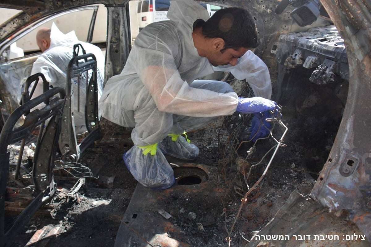 תיעוד מיוחד: עבודת המז"פ על הרכב השרוף מהחטיפה