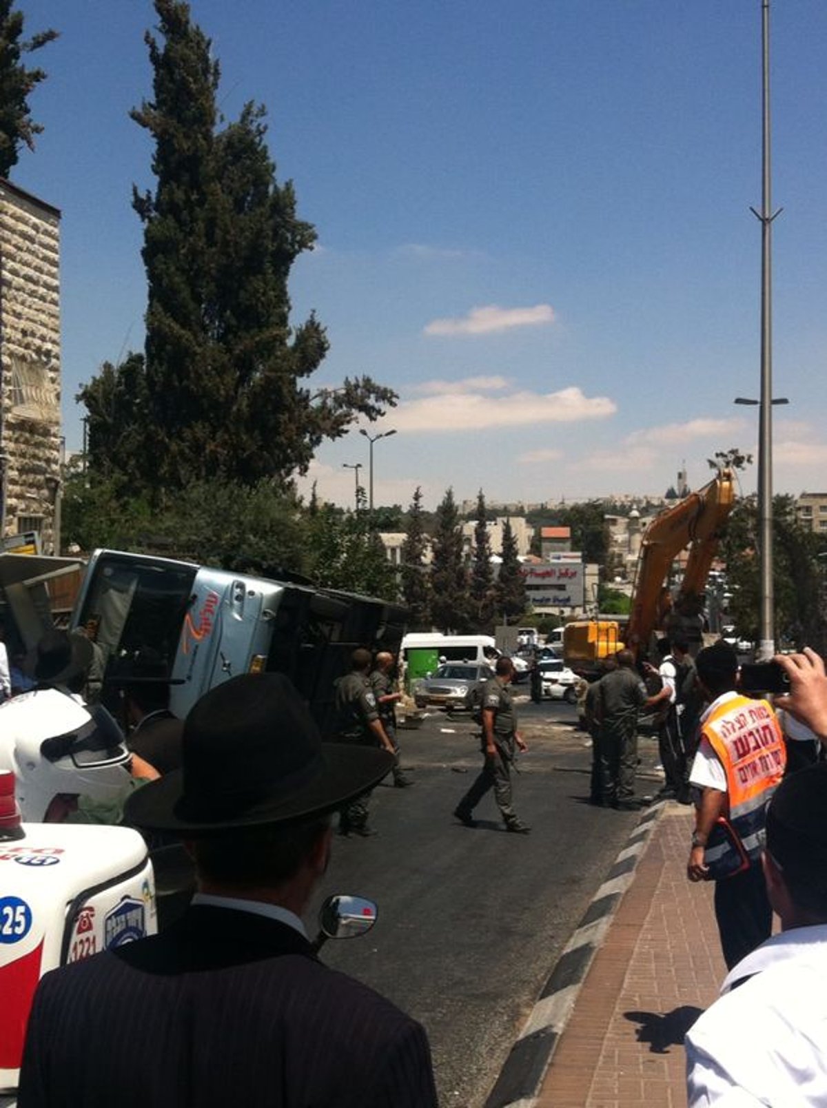 פיגוע טרקטור בירושלים: אברך חרדי נהרג וחמישה נפצעו קל