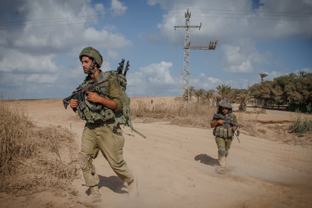 תמונות: לוחמי צה"ל יוצאים מעזה