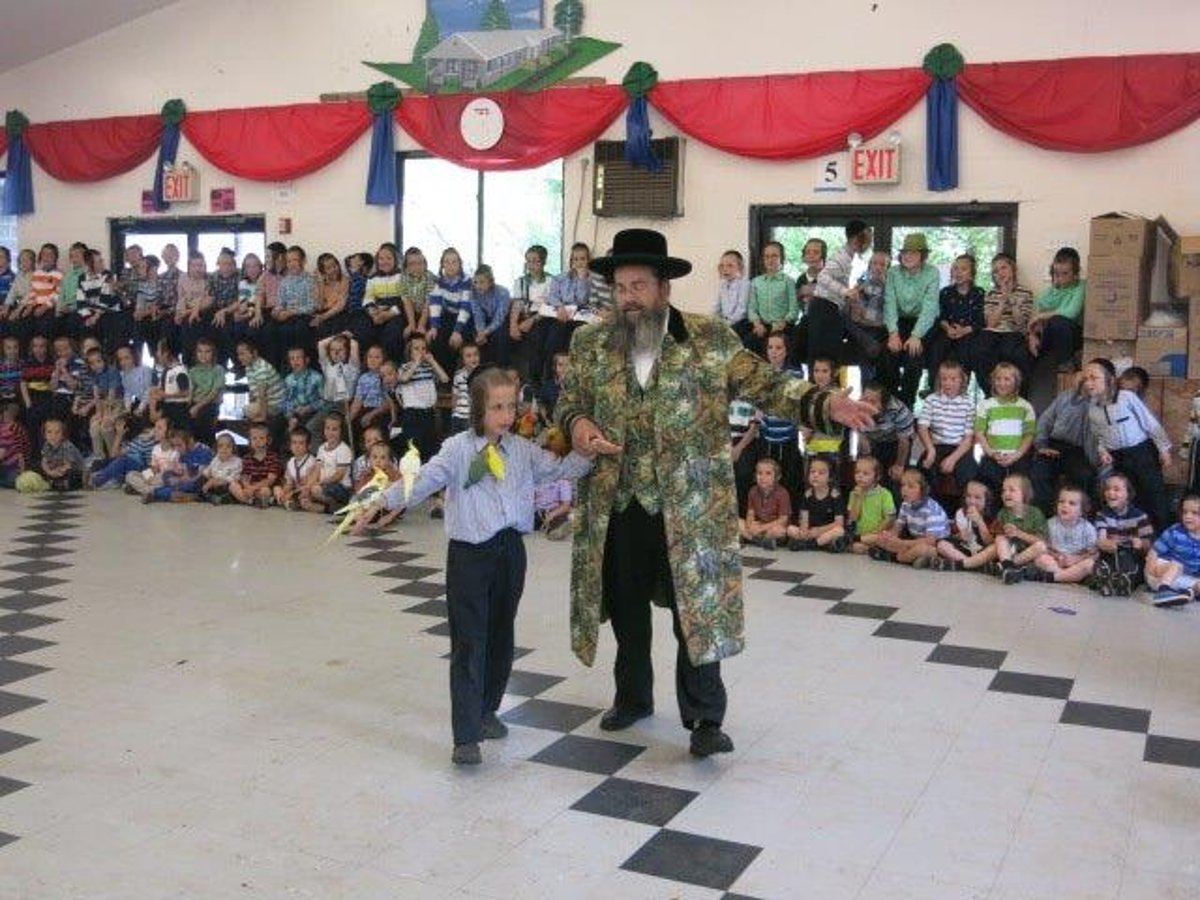 בקעמפ: ילדי "החיידר" נגד ישראל