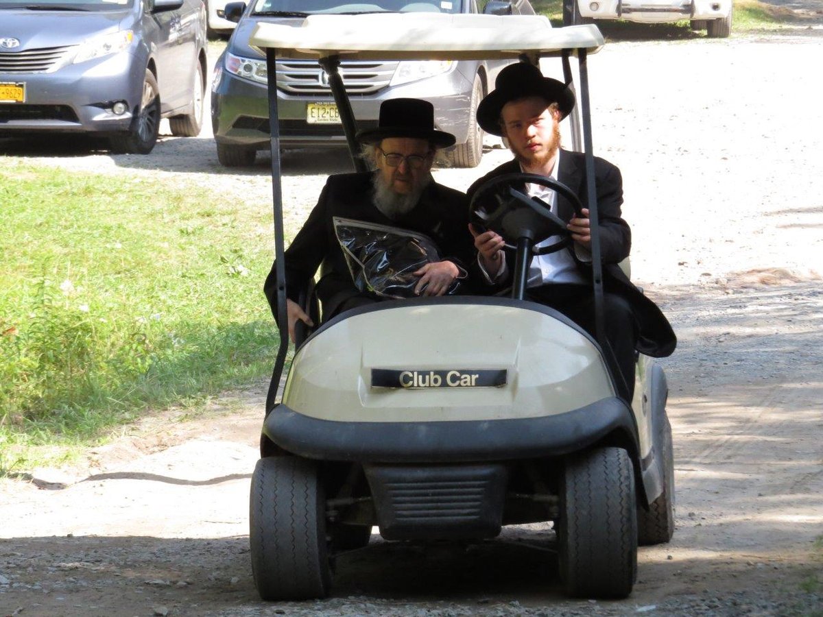 תיעוד: הרבי ממטרסדורף בקעמפ