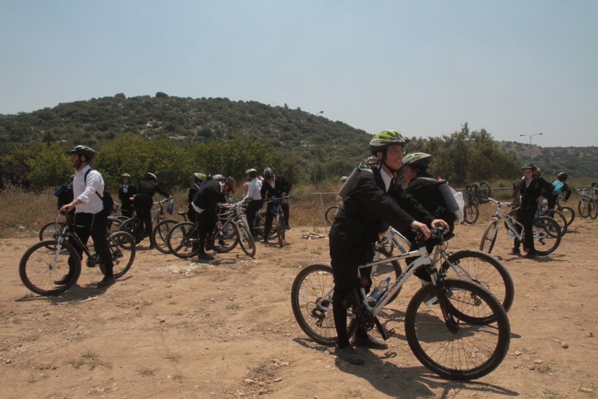 הטרנד בישיבות בית הזמנים: אופניים