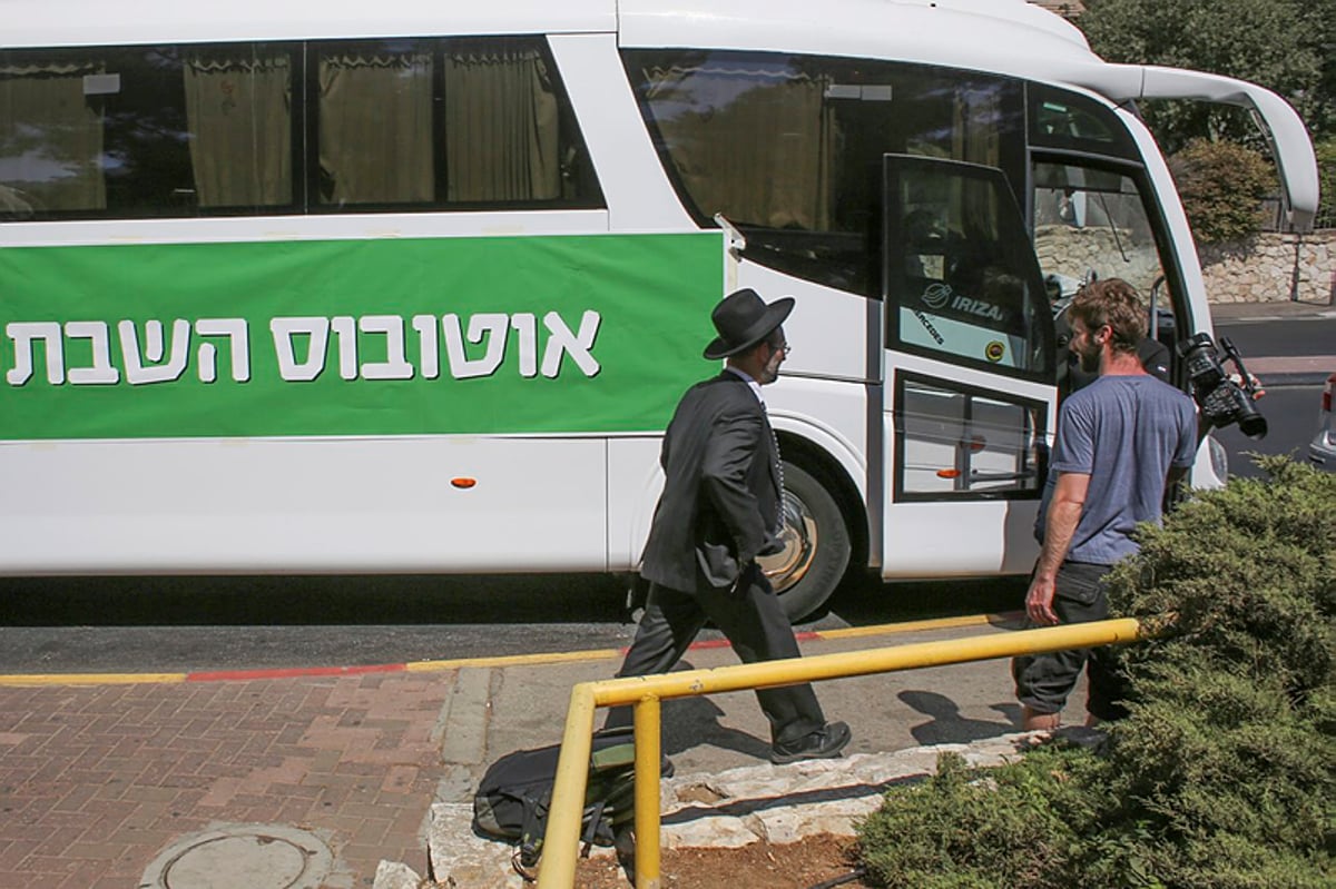 אוטובוס השבת שנועד למחות על אי הפעלת תחבורה ציבורית ביום שבת