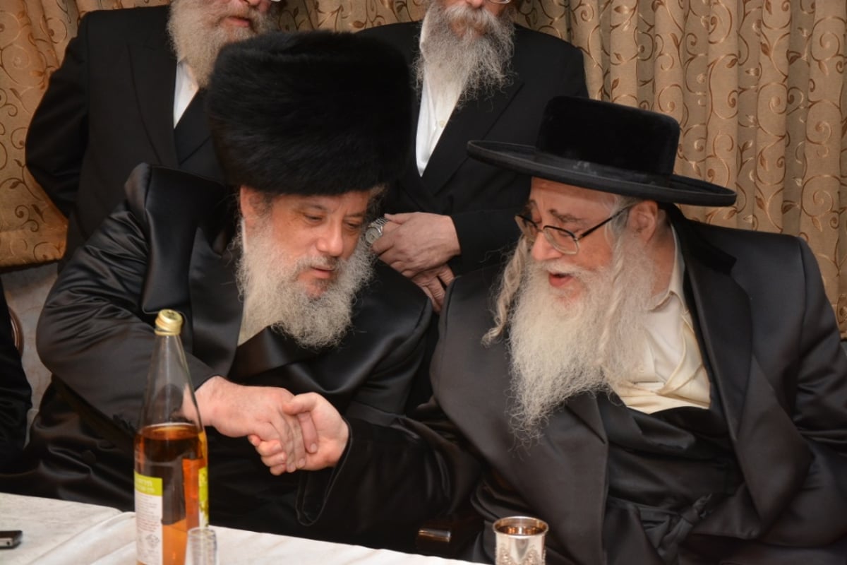 גלריה: אדמו"רים ורבנים בשבע ברכות לבן חנוך זייברט