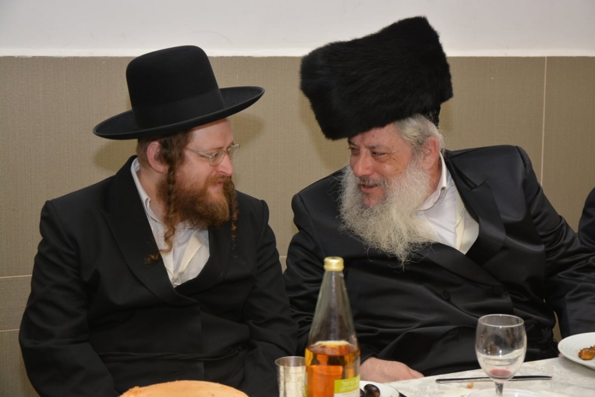 גלריה: אדמו"רים ורבנים בשבע ברכות לבן חנוך זייברט