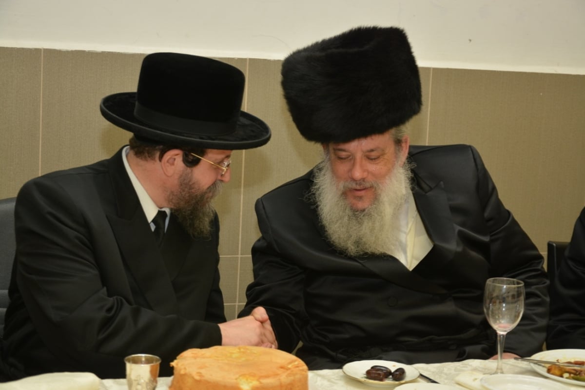 גלריה: אדמו"רים ורבנים בשבע ברכות לבן חנוך זייברט