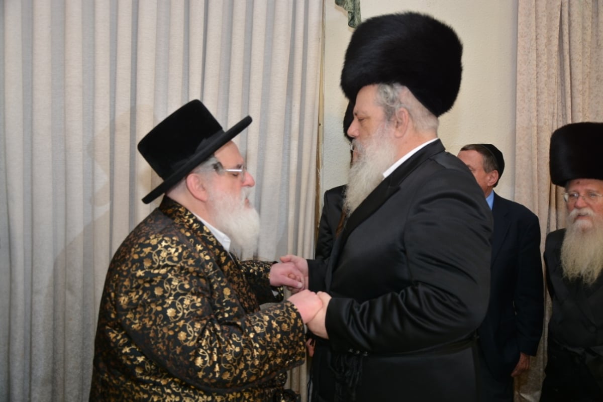 גלריה: אדמו"רים ורבנים בשבע ברכות לבן חנוך זייברט