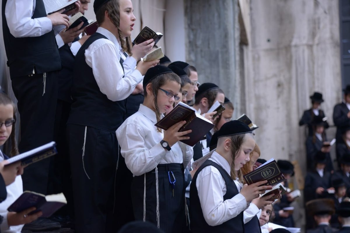 לקראת יום הדין: עם ישראל מבקש סליחה • תיעוד ענק