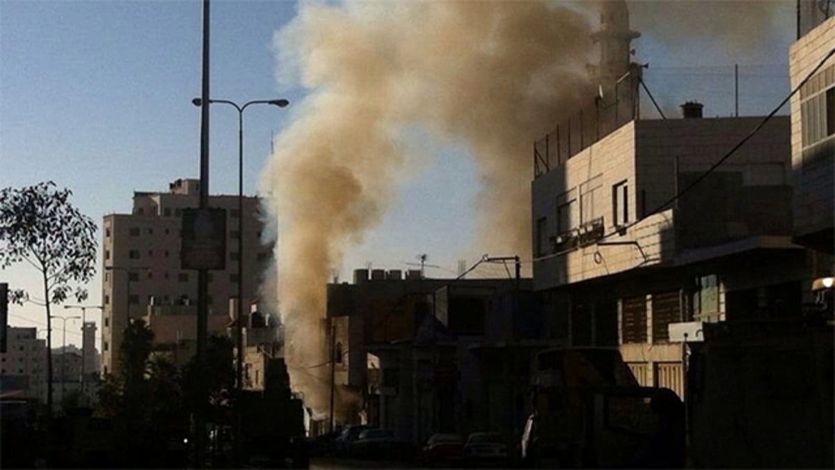 לאחר החיסול: עשן מיתמר בחברון, הבוקר