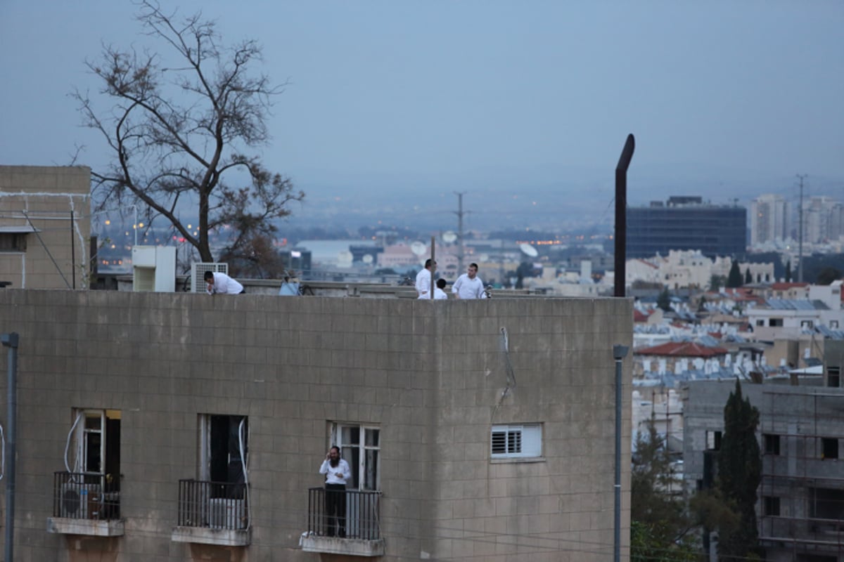 הגר"ש אוירבך בעצרת בב"ב: "אוי לנו, זה קטרוג" • צפו