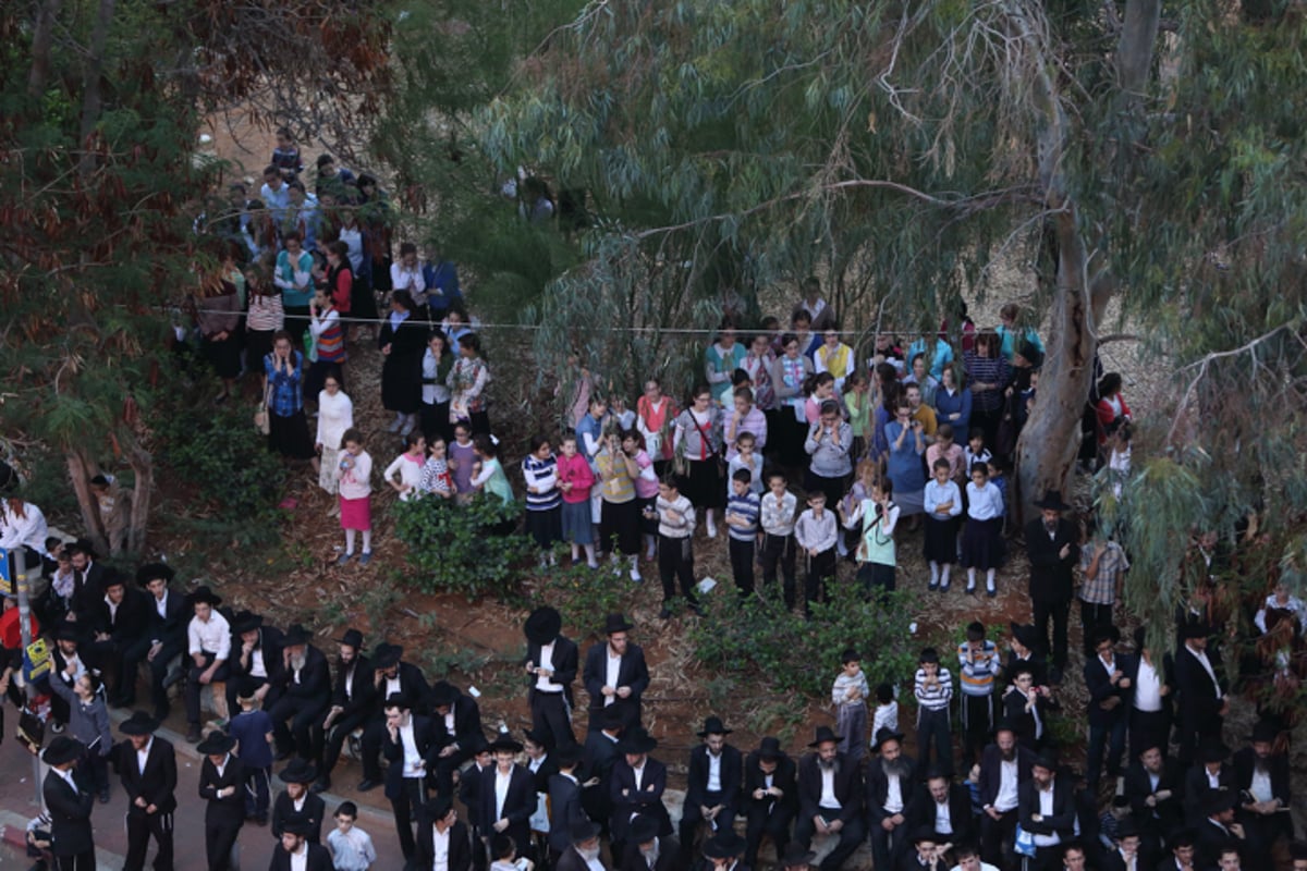 הגר"ש אוירבך בעצרת בב"ב: "אוי לנו, זה קטרוג" • צפו