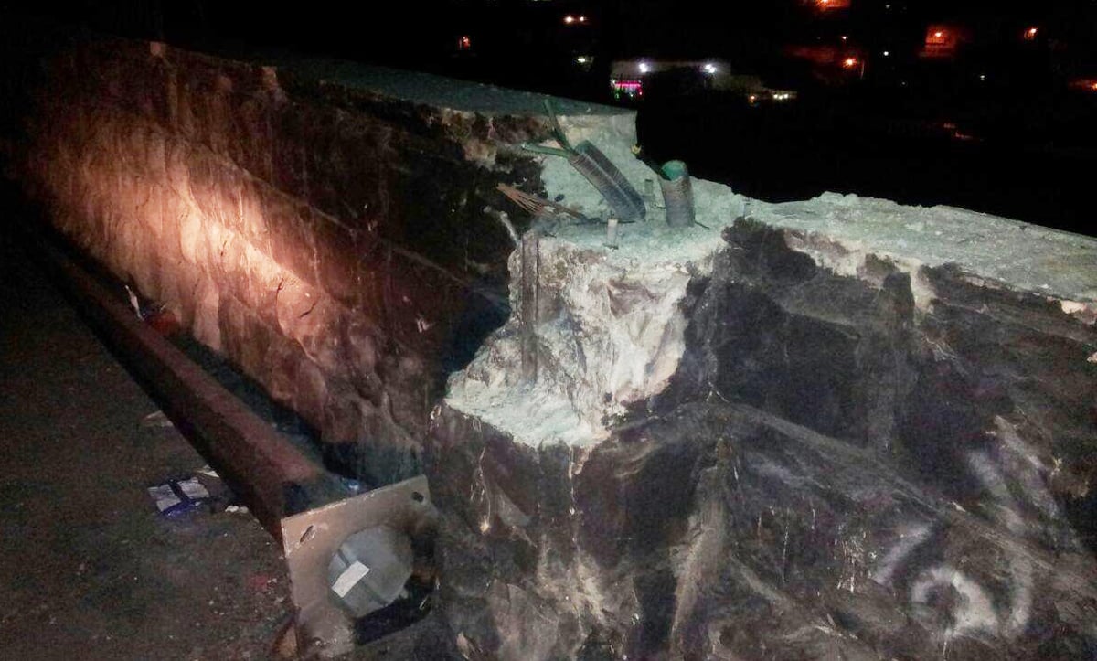 פורעים ערבים חיללו את חלקת גור בהר הזיתים, נתצו מצבות והבעירו אש
