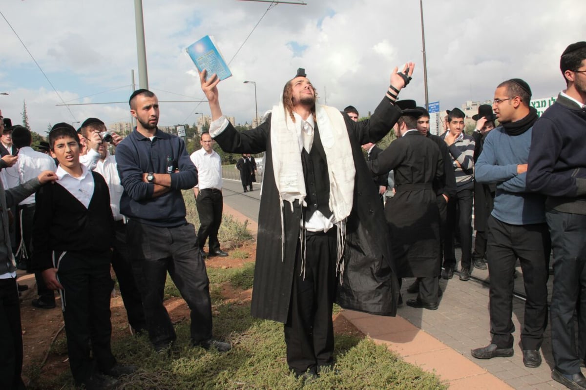 השר יצחק אהרונוביץ': "מחבל שפוגע באזרחים דינו להיהרג"