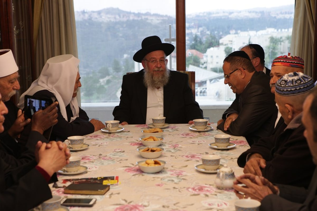 ראשי העדה הדרוזית ביקרו בבית הכנסת "קהילת בני תורה"